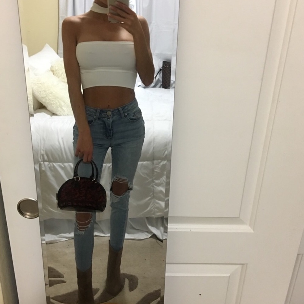 Nwot Light wash mid rise destroyed skinny jean 3 26